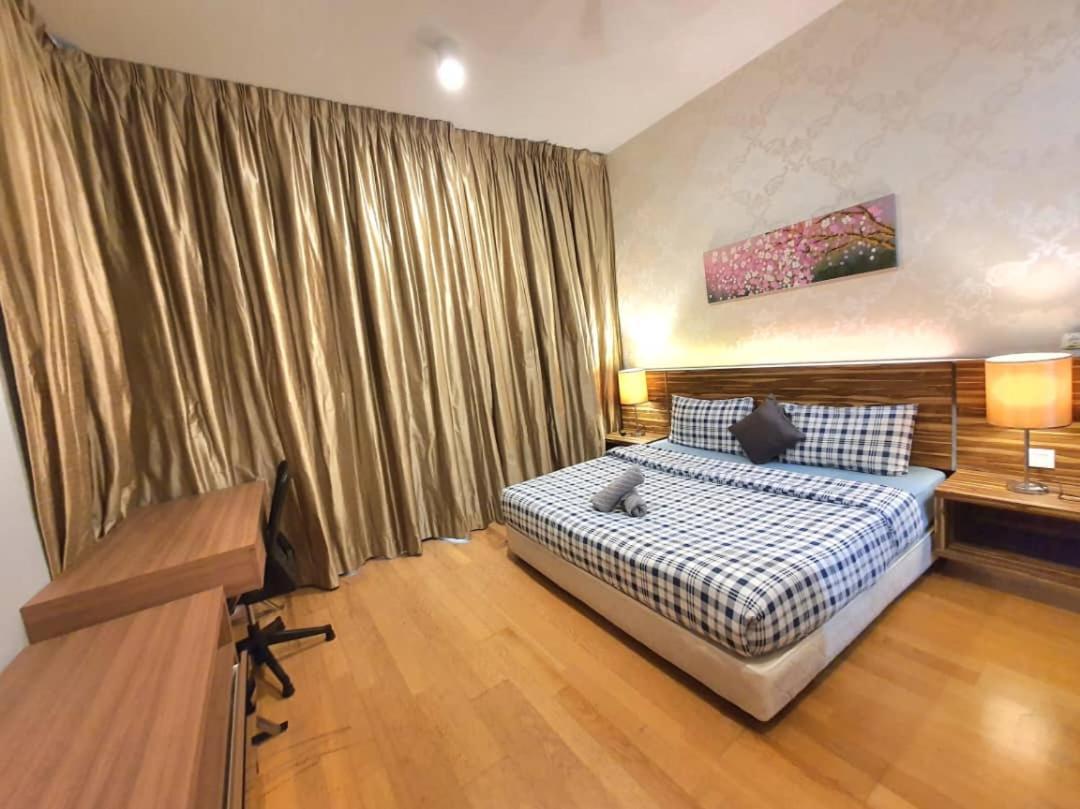 Regalia Klcc View Rooftop Infinity Pool By Angkasa Homes Apartment Kuala Lumpur