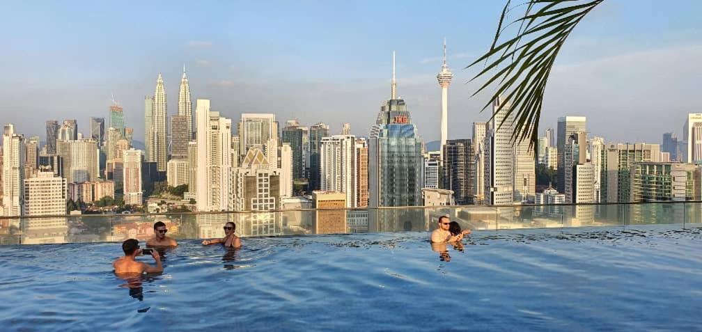 Regalia Klcc View Rooftop Infinity Pool By Angkasa Homes Apartment Kuala Lumpur