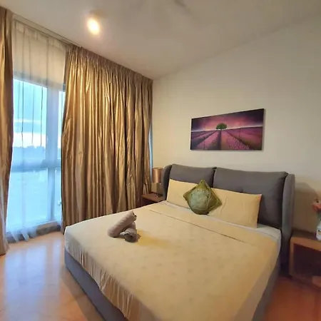 Regalia Suites Klcc View Rooftop Infinity Pool By Angkasa Homes Kuala Lumpur Exterior photo